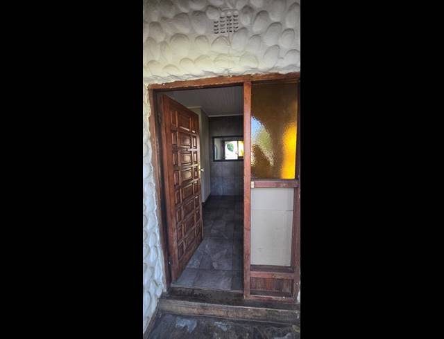 3 BEDROOM HOUSE FOR SALE IN VANDERBIJLPARK SE 2